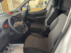 coches, cochesjerez, furgoneta, furgonetajerez, furgonetacadiz, cochescadiz, renault, renaultkangoo, vehiculoocasion, vehiculoseminuevo, vehiculo, coche, cocheocasion, cocheseminuevo, seminuevo, ocasion, cochesnet, milanuncios, toyota, ford, volklswagen, citroen, peugeot, renault, kangoo, partner, proace, berlingo, industrial, jerez, andalucia, furgonetasevilla, cochesevilla, sevilla, arcos, cochearcos, furgonetaarcos, rota, cochesrota, furgonetasrota, sanlucar, furgonetassanlucar, cochessanlucar, chipiona, cocheschipiona, furgonetaschipiona, sierradecadiz, cochessierradecadiz, furgonetassierradecadiz