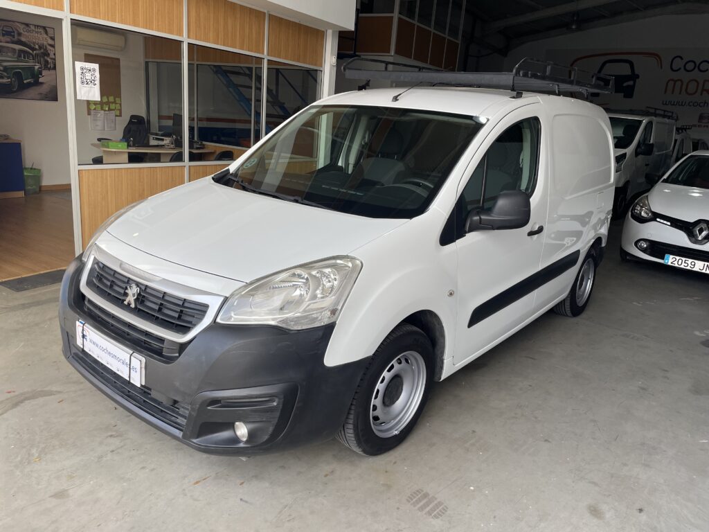 cochesjerez, furgonetajerez, vehiculoscongarantia, cochesdeconfianza, vehiculosdeconfianza, furgonetacadiz, cochescadiz, renault, renaultkangoo, vehiculoocasion, vehiculoseminuevo, vehiculo, coche, cocheocasion, cocheseminuevo, seminuevo, ocasion, cochesnet, milanuncios, toyota, ford, volklswagen, citroen, peugeot, renault, kangoo, partner, proace, berlingo, industrial, jerez, andalucia, furgonetasevilla, cochesevilla, sevilla, arcos, cochearcos, furgonetaarcos, rota, cochesrota, furgonetasrota, sanlucar, furgonetassanlucar, cochessanlucar, chipiona, cocheschipiona, furgonetaschipiona, sierradecadiz, cochessierradecadiz, furgonetassierradecadiz,cochesmorales