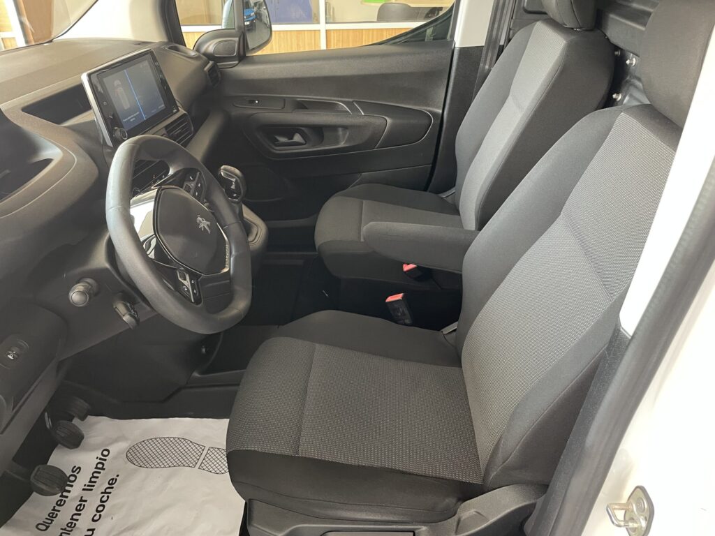 cochesjerez, furgonetajerez, vehiculoscongarantia, cochesdeconfianza, vehiculosdeconfianza, furgonetacadiz, cochescadiz, renault, renaultkangoo, vehiculoocasion, vehiculoseminuevo, vehiculo, coche, cocheocasion, cocheseminuevo, seminuevo, ocasion, cochesnet, milanuncios, toyota, ford, volklswagen, citroen, peugeot, renault, kangoo, partner, proace, berlingo, industrial, jerez, andalucia, furgonetasevilla, cochesevilla, sevilla, arcos, cochearcos, furgonetaarcos, rota, cochesrota, furgonetasrota, sanlucar, furgonetassanlucar, cochessanlucar, chipiona, cocheschipiona, furgonetaschipiona, sierradecadiz, cochessierradecadiz, furgonetassierradecadiz,cochesmorales