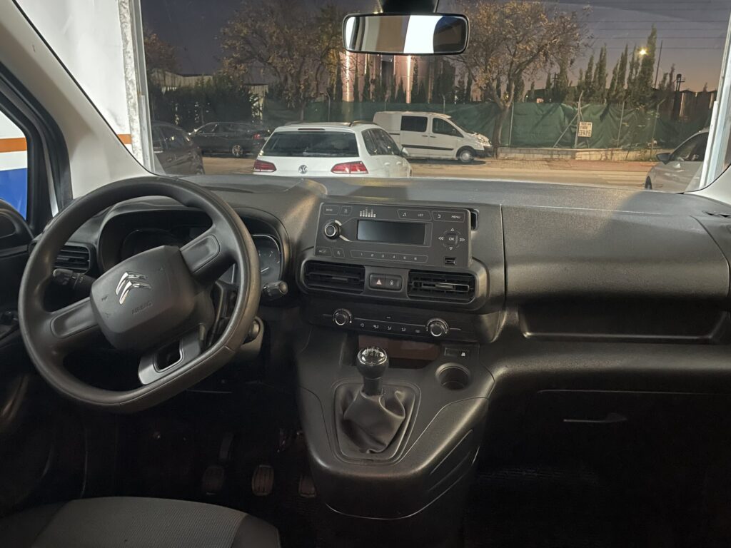 cochesjerez, furgonetajerez, vehiculoscongarantia, cochesdeconfianza, vehiculosdeconfianza, furgonetacadiz, cochescadiz, renault, renaultkangoo, vehiculoocasion, vehiculoseminuevo, vehiculo, coche, cocheocasion, cocheseminuevo, seminuevo, ocasion, cochesnet, milanuncios, toyota, ford, volklswagen, citroen, peugeot, renault, kangoo, partner, proace, berlingo, industrial, jerez, andalucia, furgonetasevilla, cochesevilla, sevilla, arcos, cochearcos, furgonetaarcos, rota, cochesrota, furgonetasrota, sanlucar, furgonetassanlucar, cochessanlucar, chipiona, cocheschipiona, furgonetaschipiona, sierradecadiz, cochessierradecadiz, furgonetassierradecadiz,cochesmorales