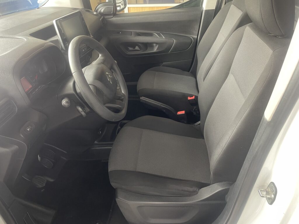 cochesjerez, furgonetajerez, vehiculoscongarantia, cochesdeconfianza, vehiculosdeconfianza, furgonetacadiz, cochescadiz, renault, renaultkangoo, vehiculoocasion, vehiculoseminuevo, vehiculo, coche, cocheocasion, cocheseminuevo, seminuevo, ocasion, cochesnet, milanuncios, toyota, ford, volklswagen, citroen, peugeot, renault, kangoo, partner, proace, berlingo, industrial, jerez, andalucia, furgonetasevilla, cochesevilla, sevilla, arcos, cochearcos, furgonetaarcos, rota, cochesrota, furgonetasrota, sanlucar, furgonetassanlucar, cochessanlucar, chipiona, cocheschipiona, furgonetaschipiona, sierradecadiz, cochessierradecadiz, furgonetassierradecadiz,cochesmorales