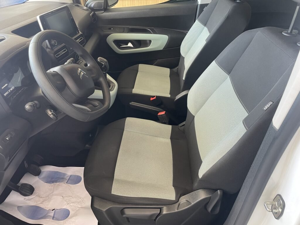 cochesjerez, furgonetajerez, vehiculoscongarantia, cochesdeconfianza, vehiculosdeconfianza, furgonetacadiz, cochescadiz, renault, renaultkangoo, vehiculoocasion, vehiculoseminuevo, vehiculo, coche, cocheocasion, cocheseminuevo, seminuevo, ocasion, cochesnet, milanuncios, toyota, ford, volklswagen, citroen, peugeot, renault, kangoo, partner, proace, berlingo, industrial, jerez, andalucia, furgonetasevilla, cochesevilla, sevilla, arcos, cochearcos, furgonetaarcos, rota, cochesrota, furgonetasrota, sanlucar, furgonetassanlucar, cochessanlucar, chipiona, cocheschipiona, furgonetaschipiona, sierradecadiz, cochessierradecadiz, furgonetassierradecadiz,cochesmorales