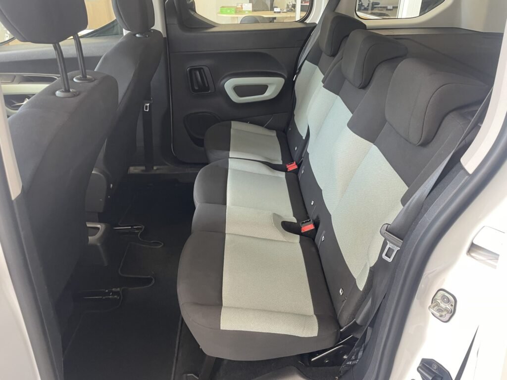 cochesjerez, furgonetajerez, vehiculoscongarantia, cochesdeconfianza, vehiculosdeconfianza, furgonetacadiz, cochescadiz, renault, renaultkangoo, vehiculoocasion, vehiculoseminuevo, vehiculo, coche, cocheocasion, cocheseminuevo, seminuevo, ocasion, cochesnet, milanuncios, toyota, ford, volklswagen, citroen, peugeot, renault, kangoo, partner, proace, berlingo, industrial, jerez, andalucia, furgonetasevilla, cochesevilla, sevilla, arcos, cochearcos, furgonetaarcos, rota, cochesrota, furgonetasrota, sanlucar, furgonetassanlucar, cochessanlucar, chipiona, cocheschipiona, furgonetaschipiona, sierradecadiz, cochessierradecadiz, furgonetassierradecadiz,cochesmorales